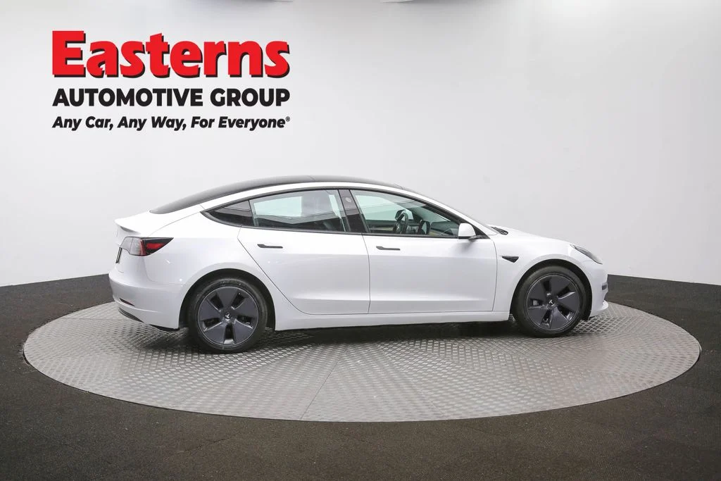 Used 2023 White Tesla Base image 38