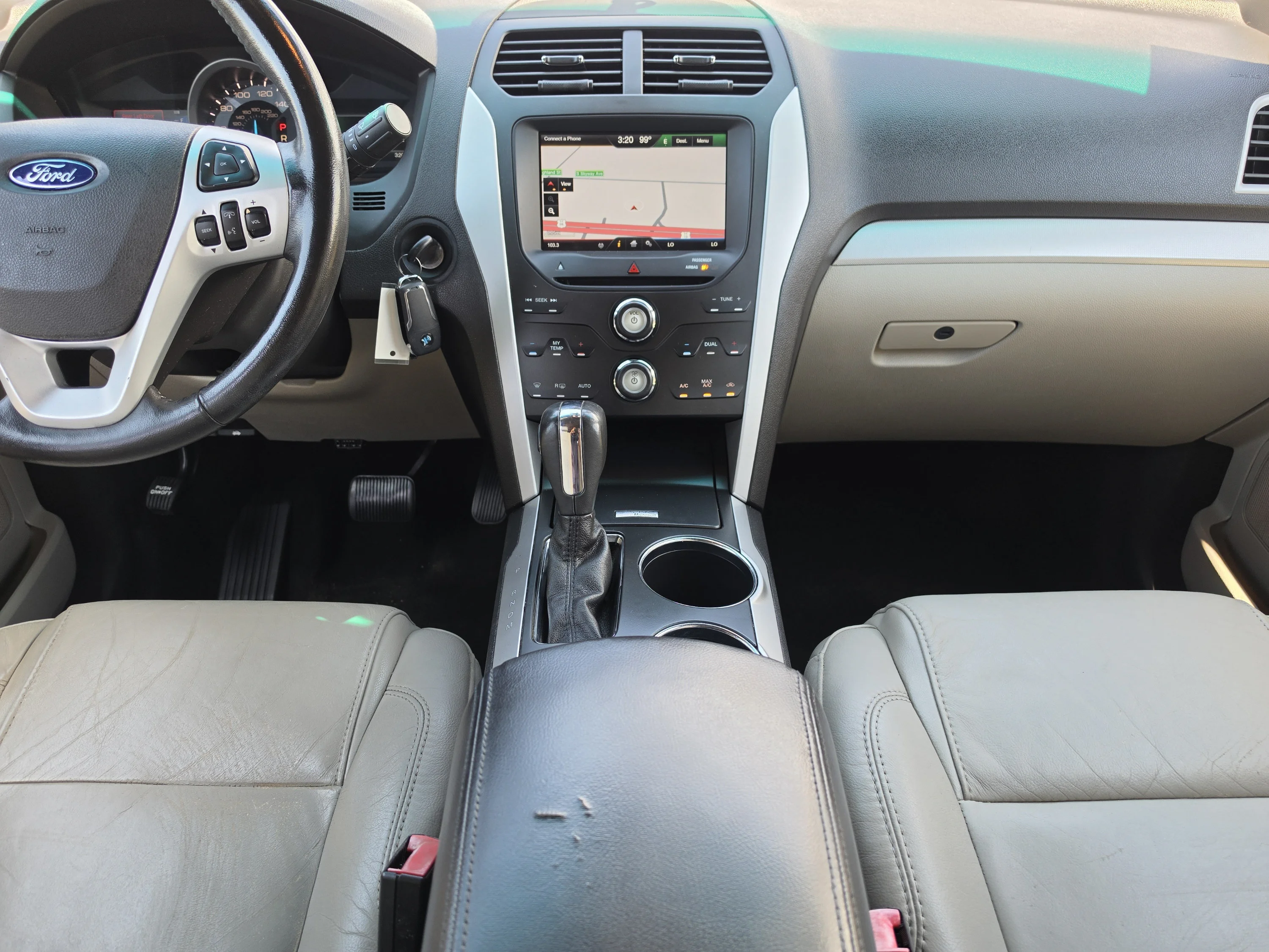 Used 2013 Ingot Silver Ford XLT image 19