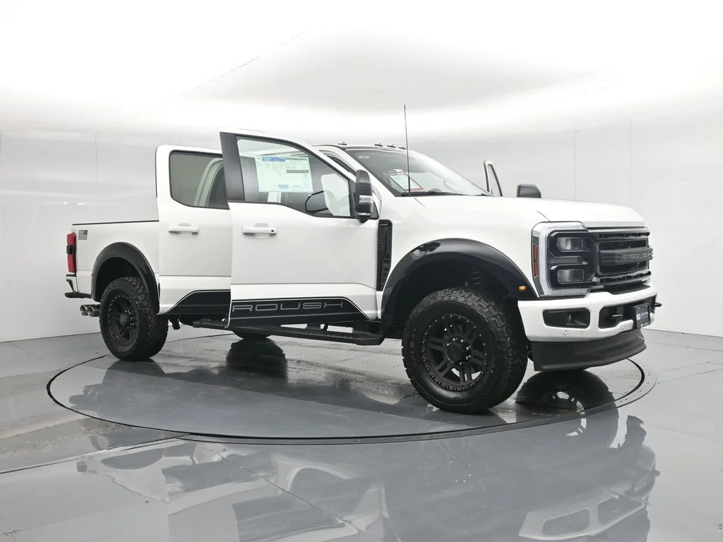 New 2026 Star White Metallic Tri-Coat Ford Lariat image 37