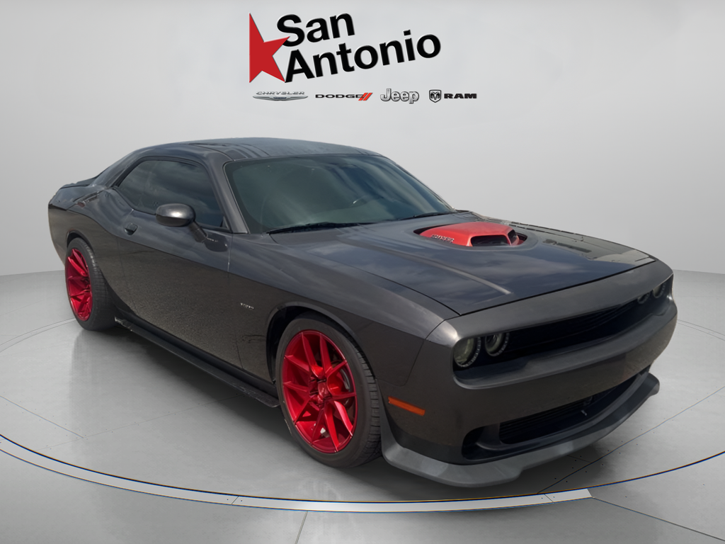 2015 Dodge Challenger R/T Plus Shaker's photo