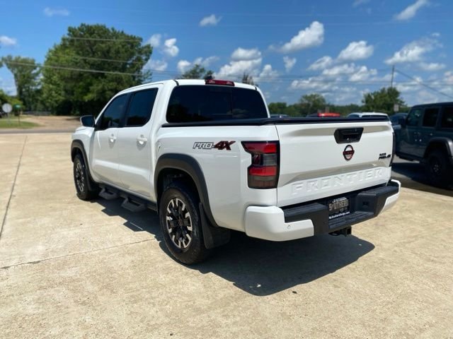 Used 2024 White Nissan PRO-4X image 9