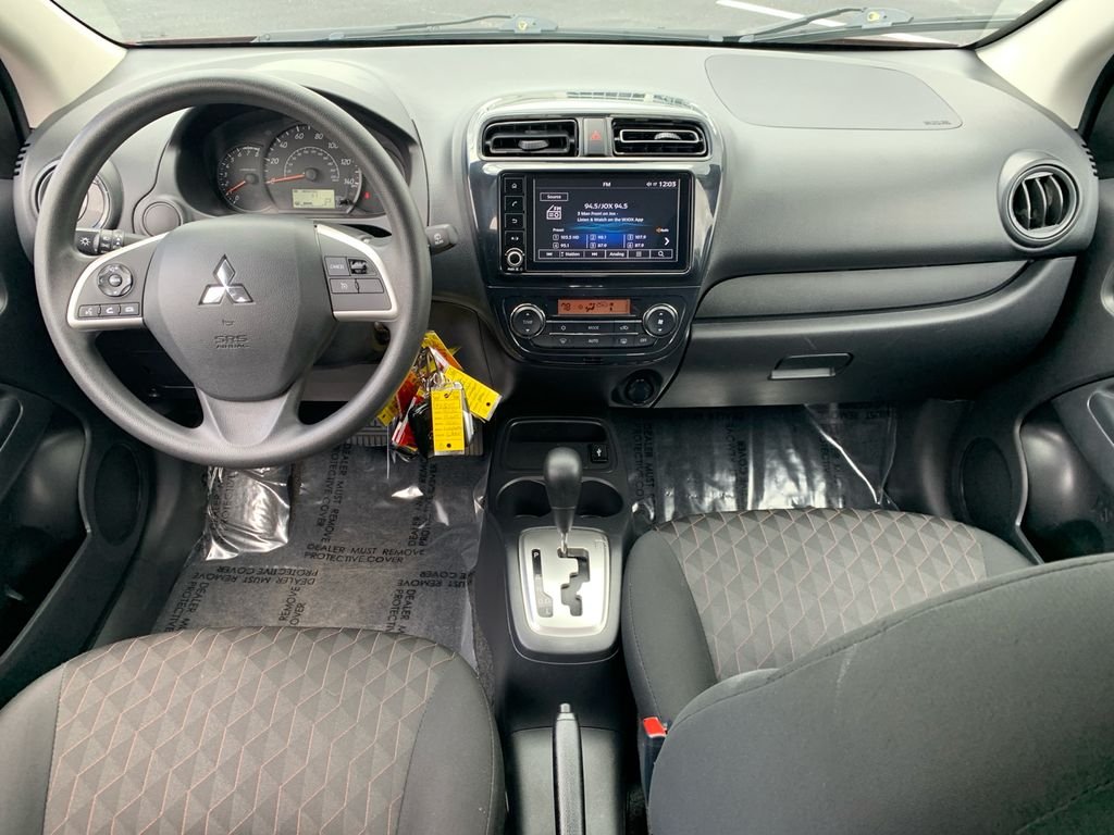 Used 2024  Mitsubishi ES image 24