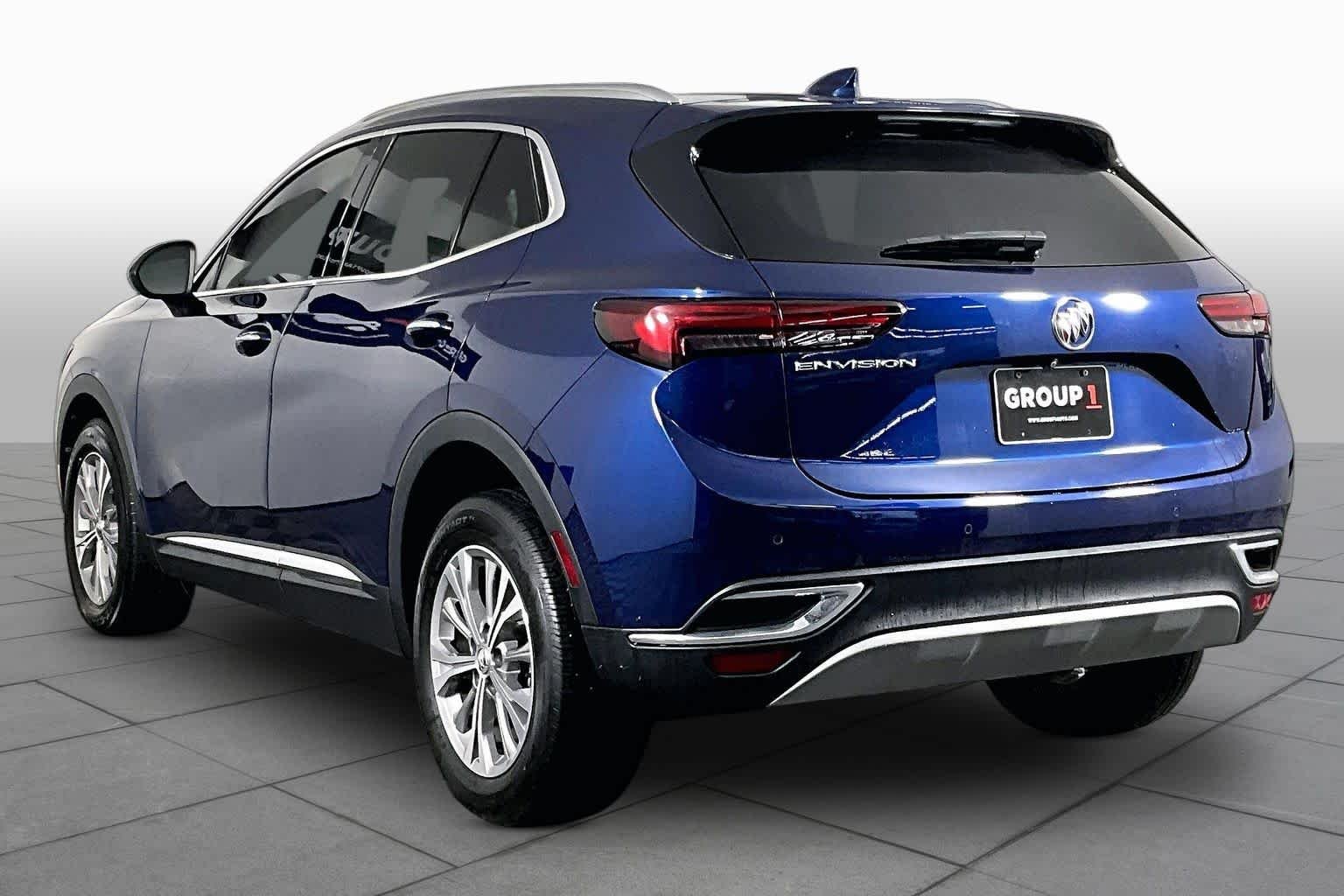 Used 2023 Sapphire Metallic Buick Preferred image 11