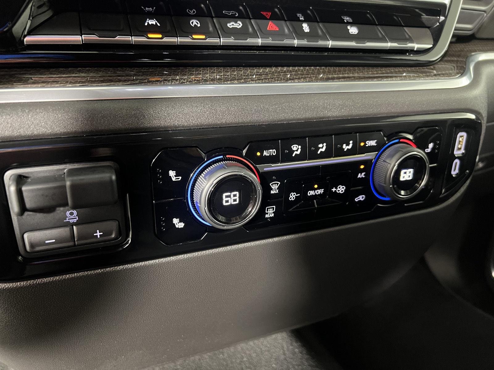 Used 2025 Black Chevrolet LT (2FL) image 20