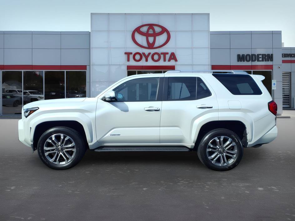 Used 2025 Wind Chill Pearl Toyota Limited image 2