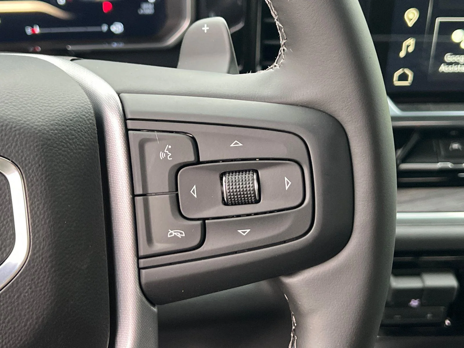 2026 GMC Sierra 1500 SLT - Photo 16
