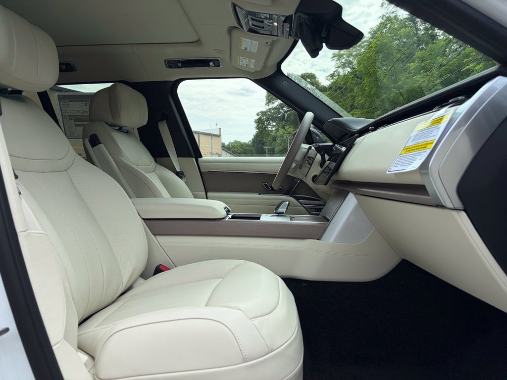 New 2026 White Land Rover Autobiography image 15