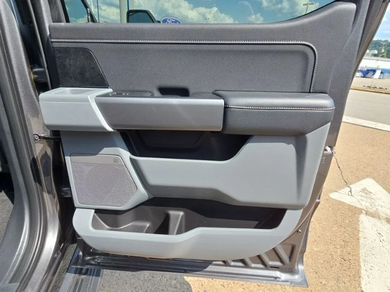 New 2026 Carbonized Gray Metallic Ford F-250® XLT image 18