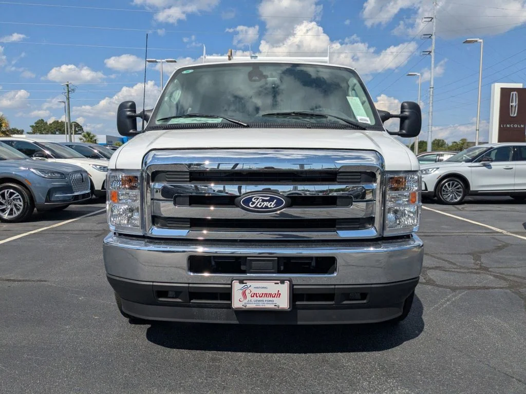 2026 Ford E-Series Cutaway Base - Photo 9