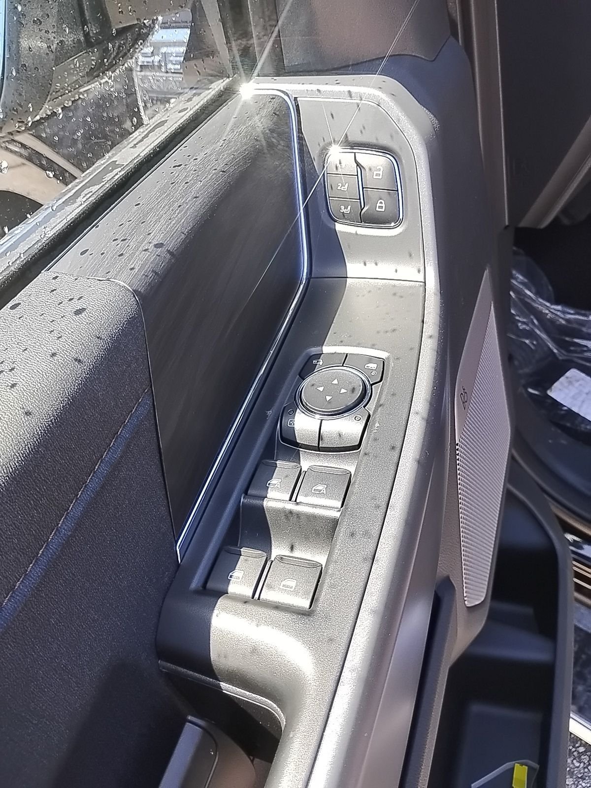 New 2026 Agate Black Metallic Ford Lariat® image 17