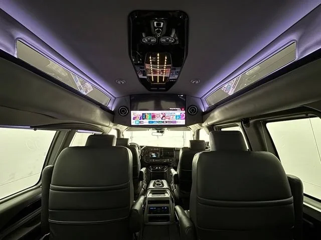 Used 2021 SPECIAL EXTERIOR COLOR Chevrolet LS image 3