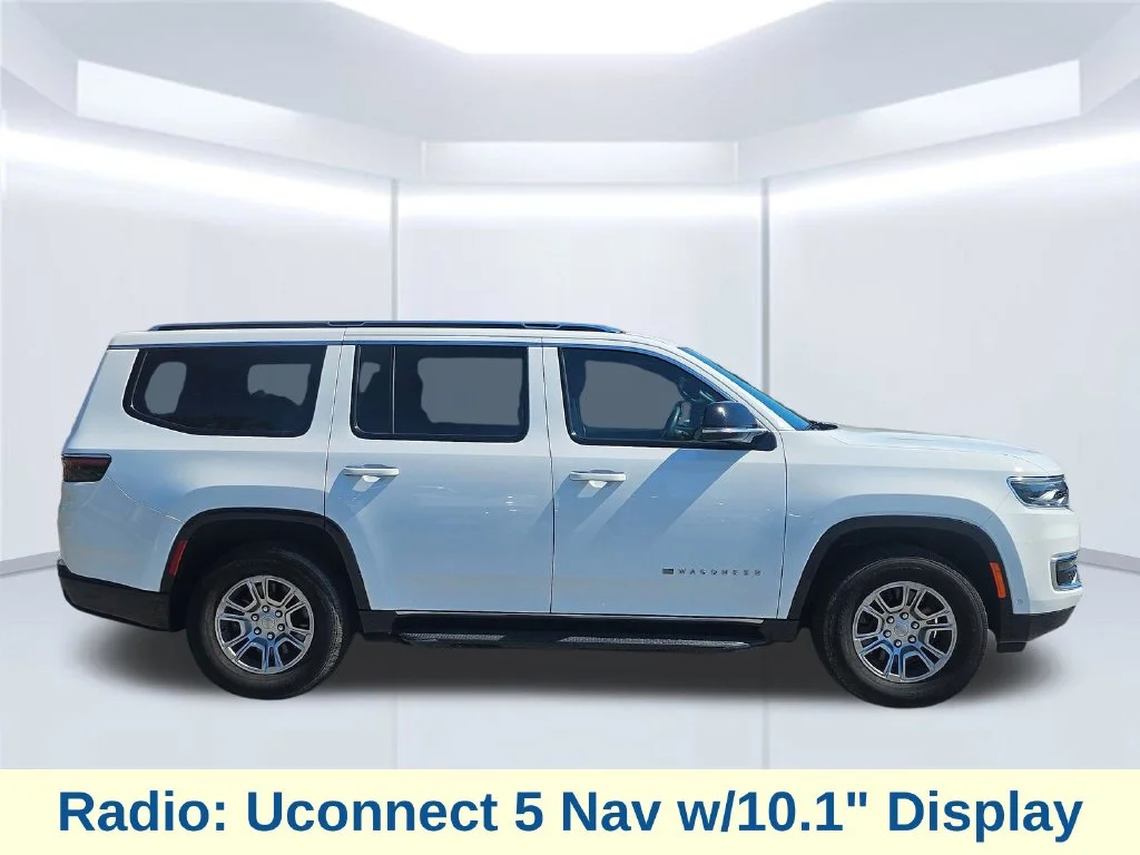 Certified Used 2023 White Jeep Base image 23