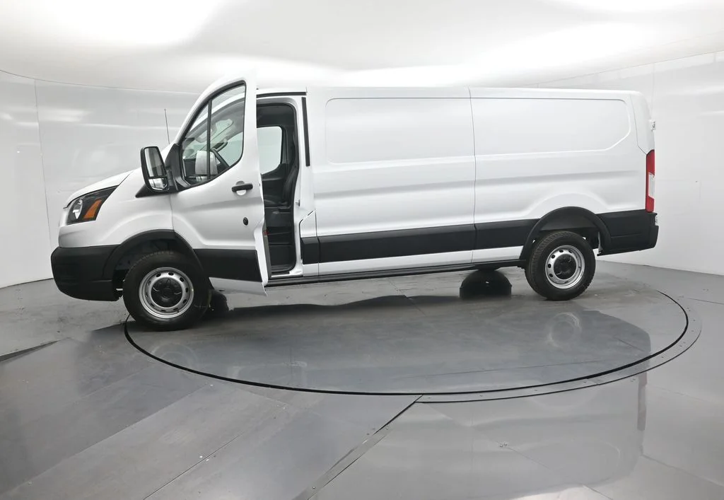 New 2026 White Ford Base image 34