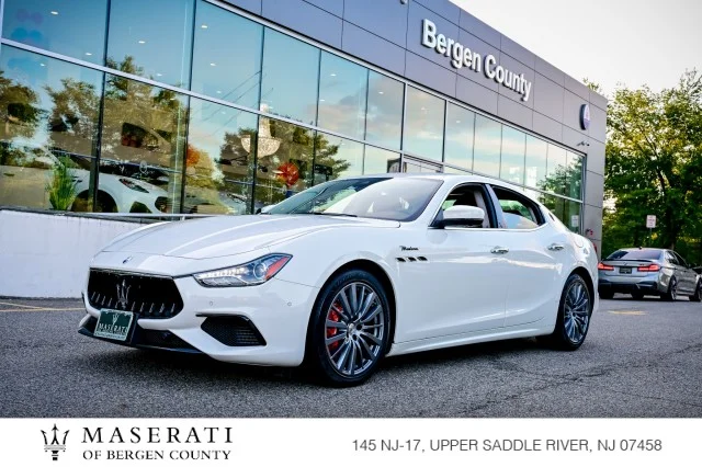 Used 2022 BLUE Maserati Modena Q4 ~~ image 1