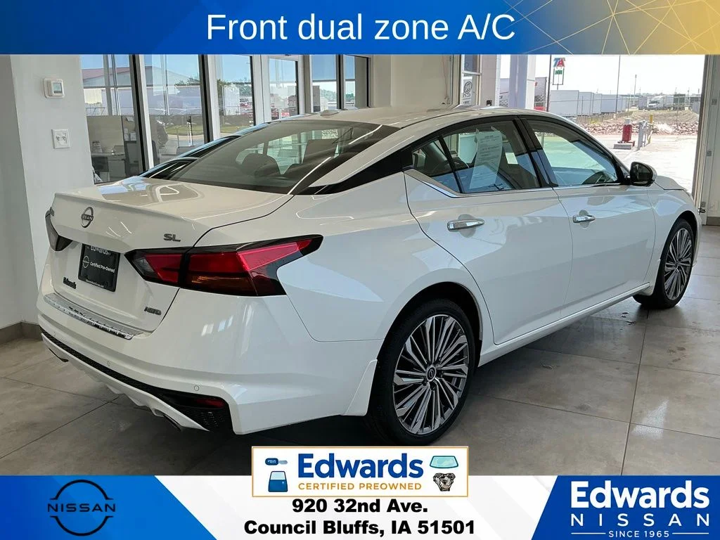 Certified Used 2023 White Nissan 2.5 SL image 9