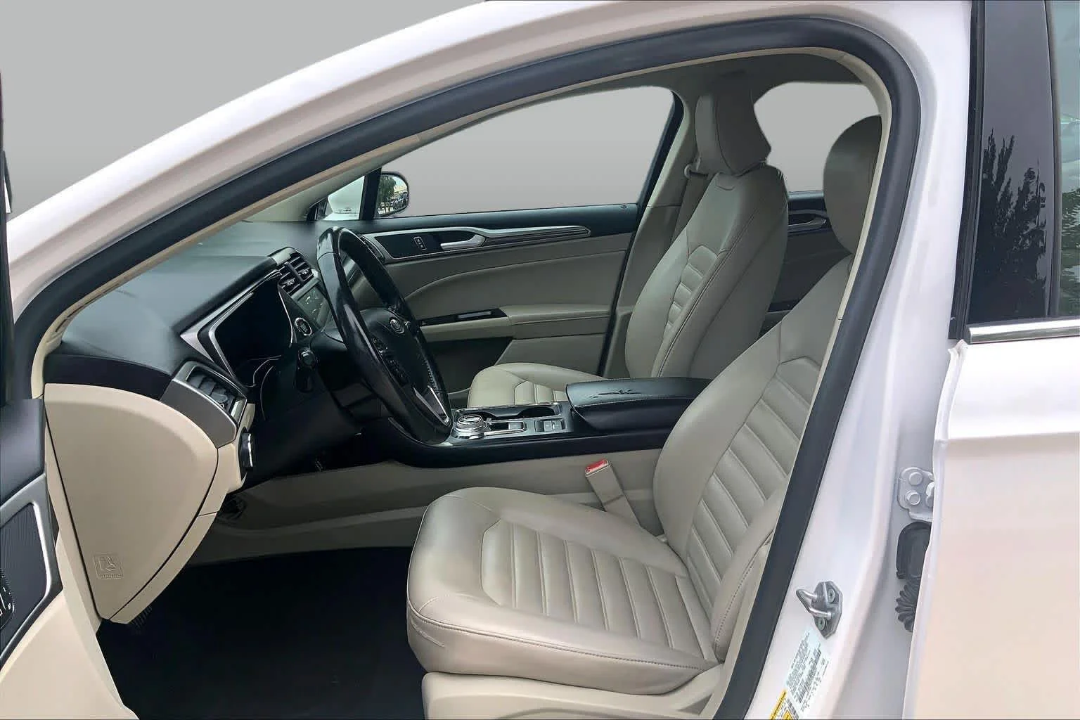 Pre-Owned 2020 Ford Fusion SEL