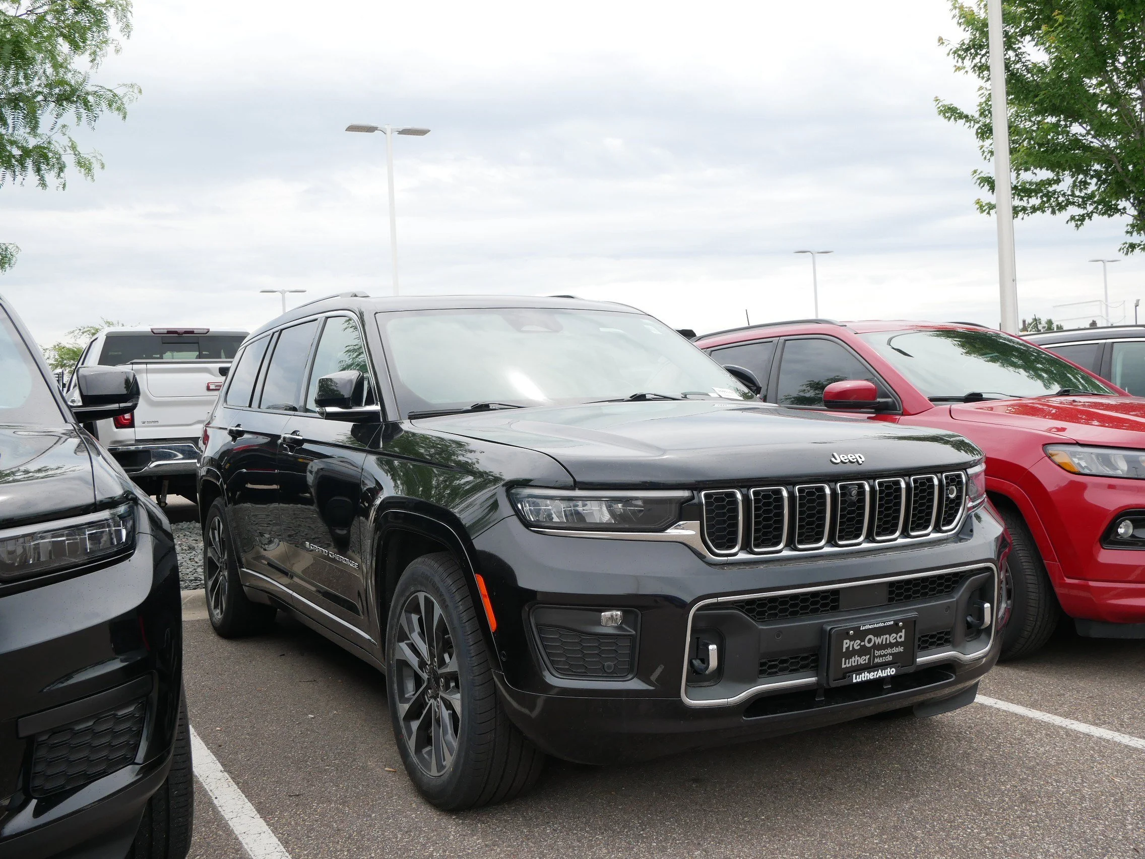 2021 Jeep Grand Cherokee L Overland's photo