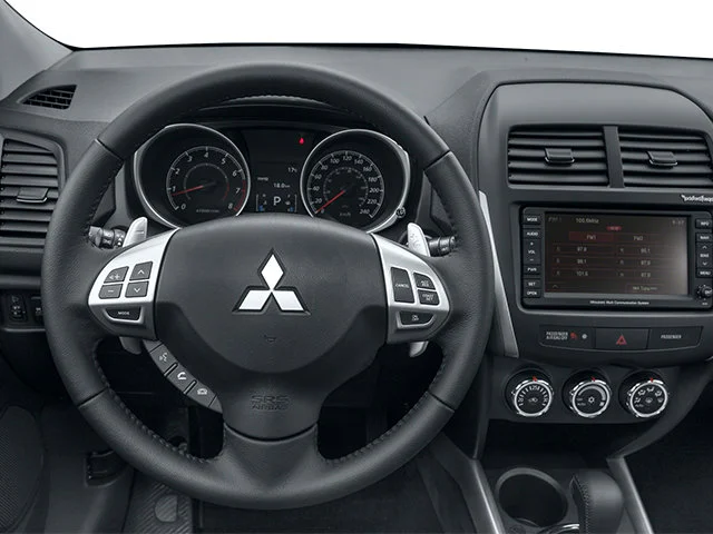 Used 2014  Mitsubishi ES image 6