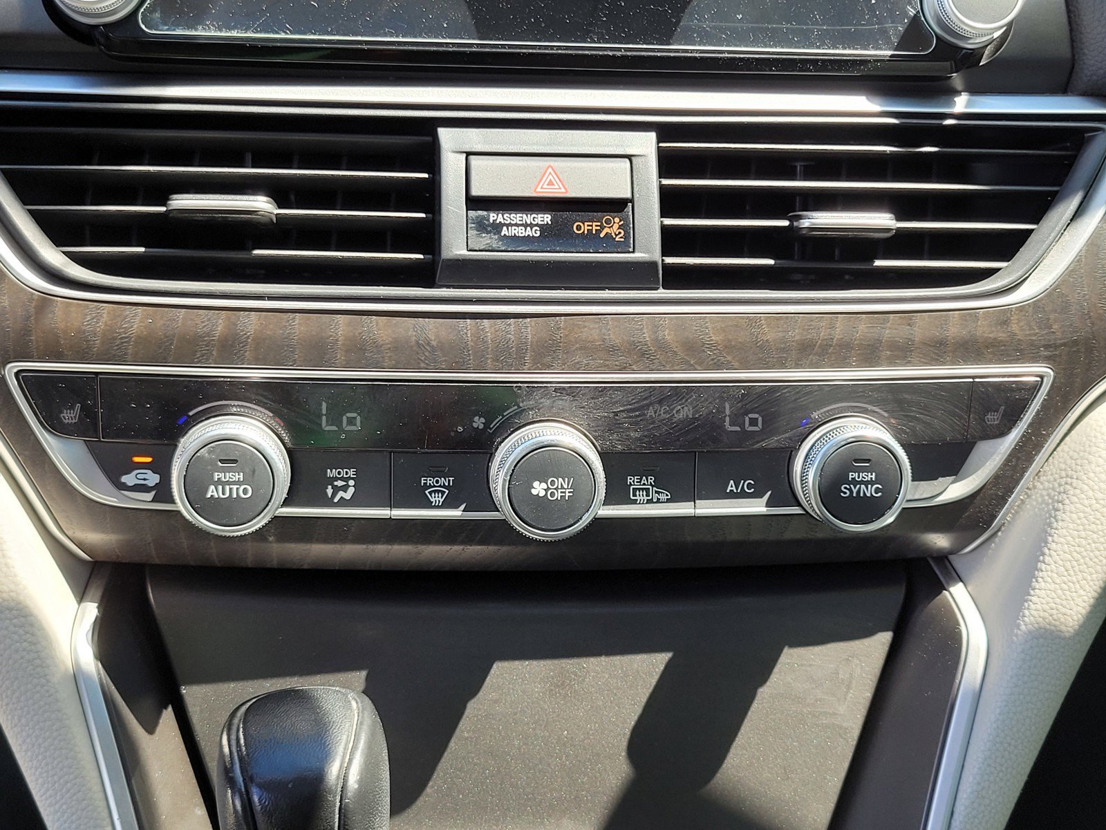 Used 2022  Honda EX-L image 21