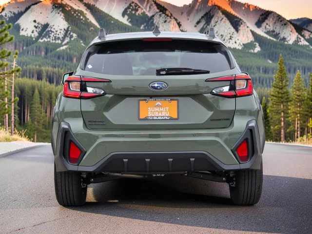 New 2026 ALPINE GREEN Subaru Limited image 6