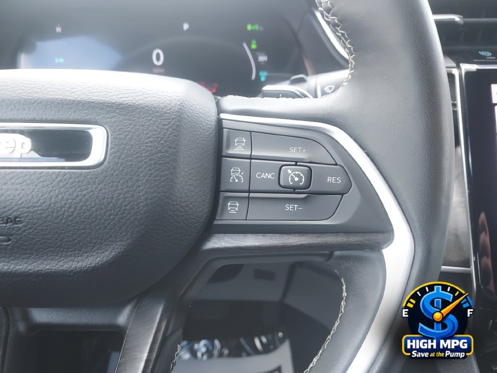 Used 2024 White Jeep 4xe image 19