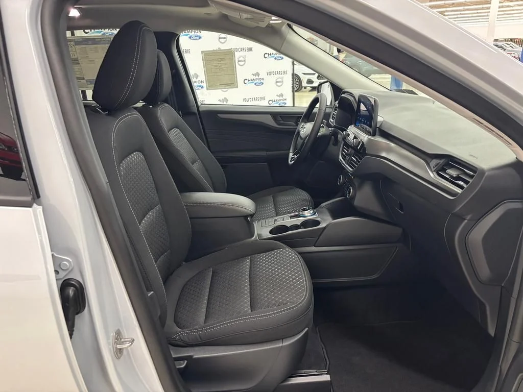 New 2026 Space Silver Metallic Ford Active® image 16