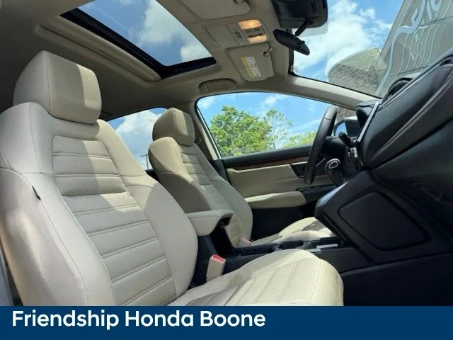Used 2019 White Honda EX image 51
