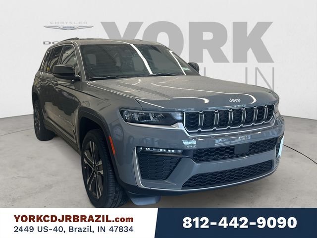 New 2027 Sting-Gray Clearcoat Jeep Limited image 7