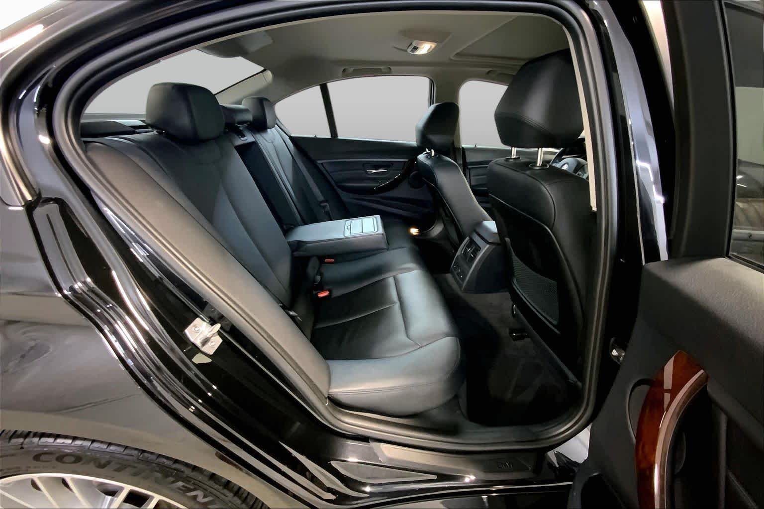 Used 2014 Black Sapphire Metallic BMW 328i xDrive image 19