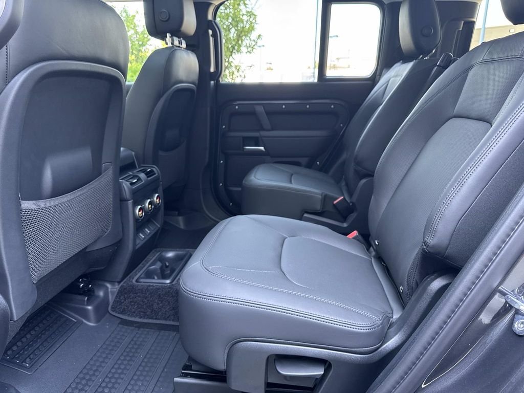 New 2026 Carpathian Grey Land Rover S image 12