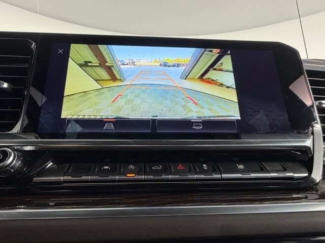 Certified Used 2022 TITANIUM RUSH METALLIC GMC SLE image 31