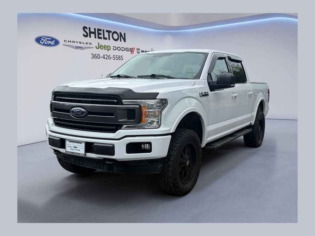 Used 2018  Ford XLT image 1