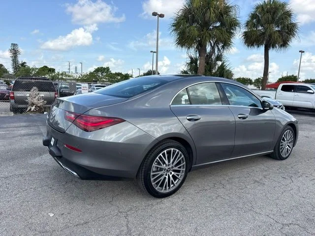 Used 2025 Gray Mercedes-Benz CLA 250 image 3