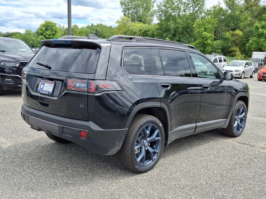 New 2026 Diamond Black Crystal Pearl-Coat Exterior Paint Jeep 85th Anniversary image 8
