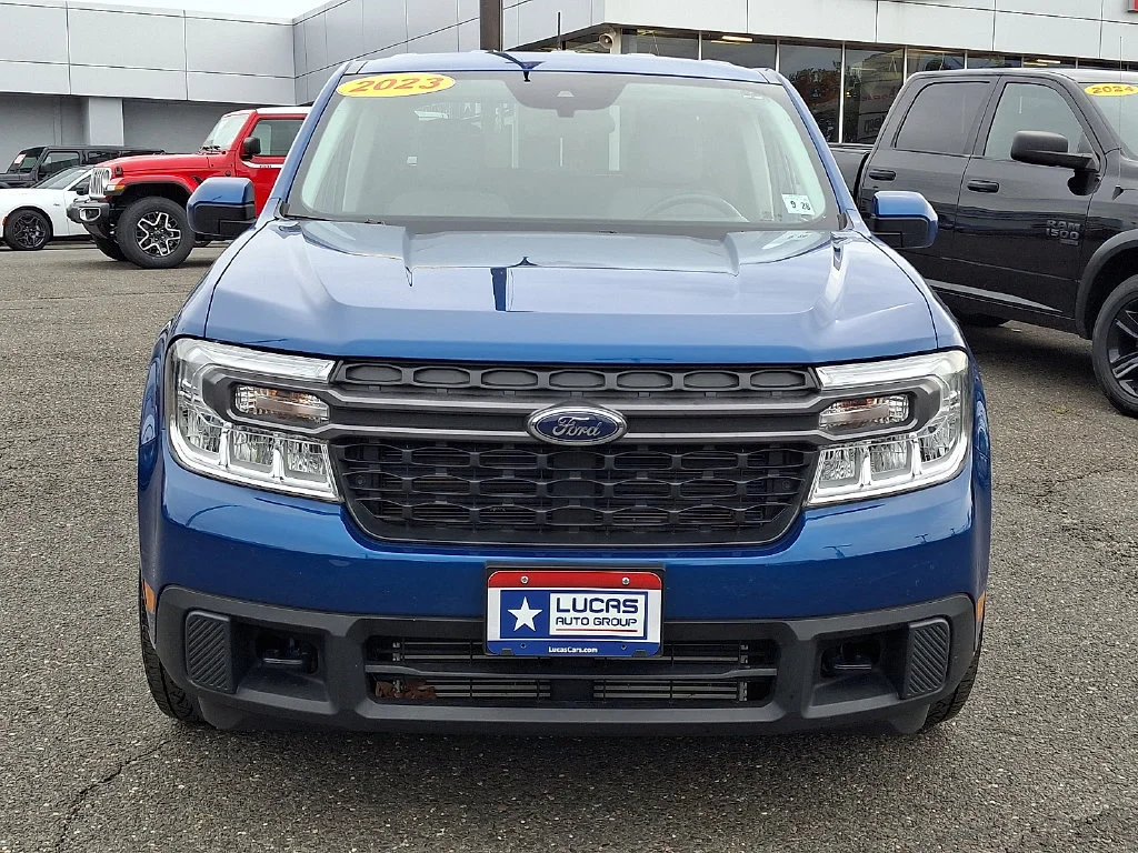 Used 2023 Atlas Blue Metallic Ford XLT image 4