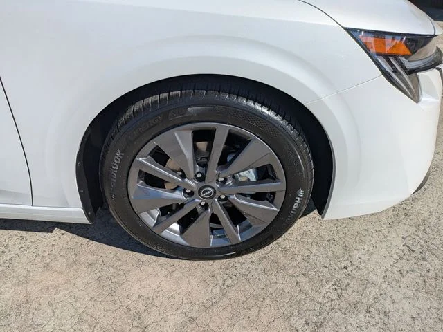 New 2026 Aspen White TriCoat Nissan SL image 10