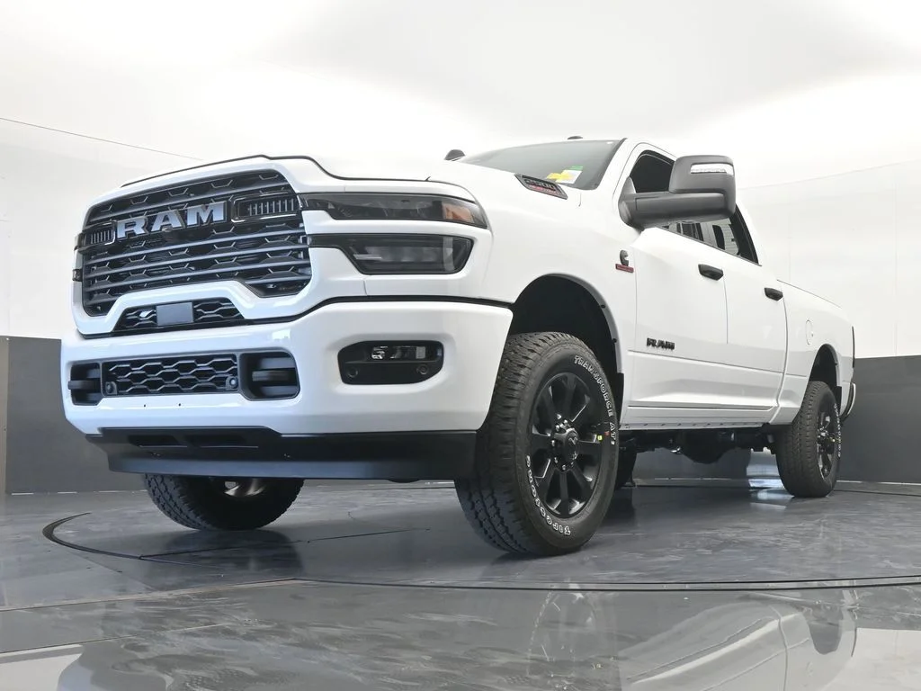 New 2026 Bright White Clear-Coat Exterior Paint RAM Big Horn image 51