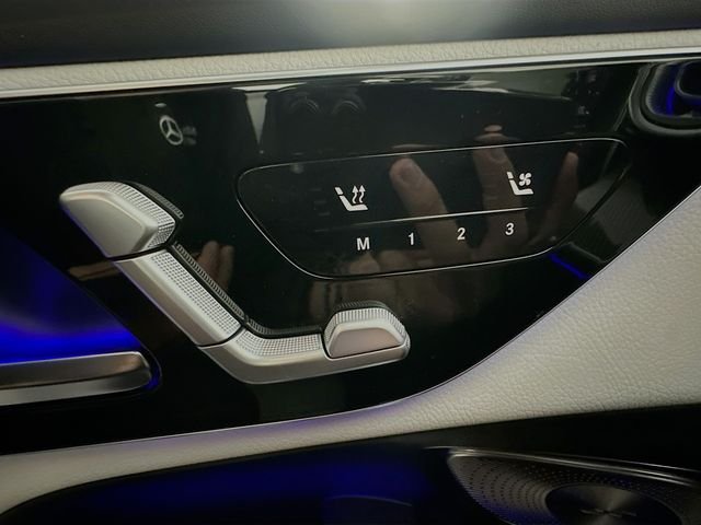 New 2026 Graphite Grey Metallic Mercedes-Benz GLC 300 image 20