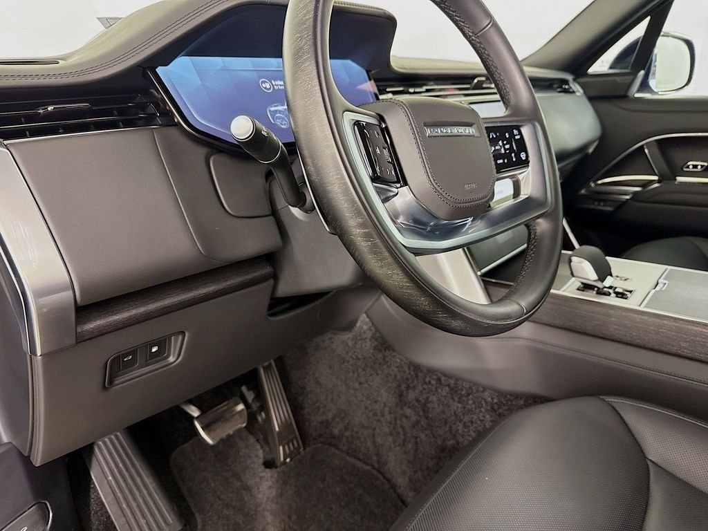 Certified Used 2025 Gray Land Rover Autobiography image 4