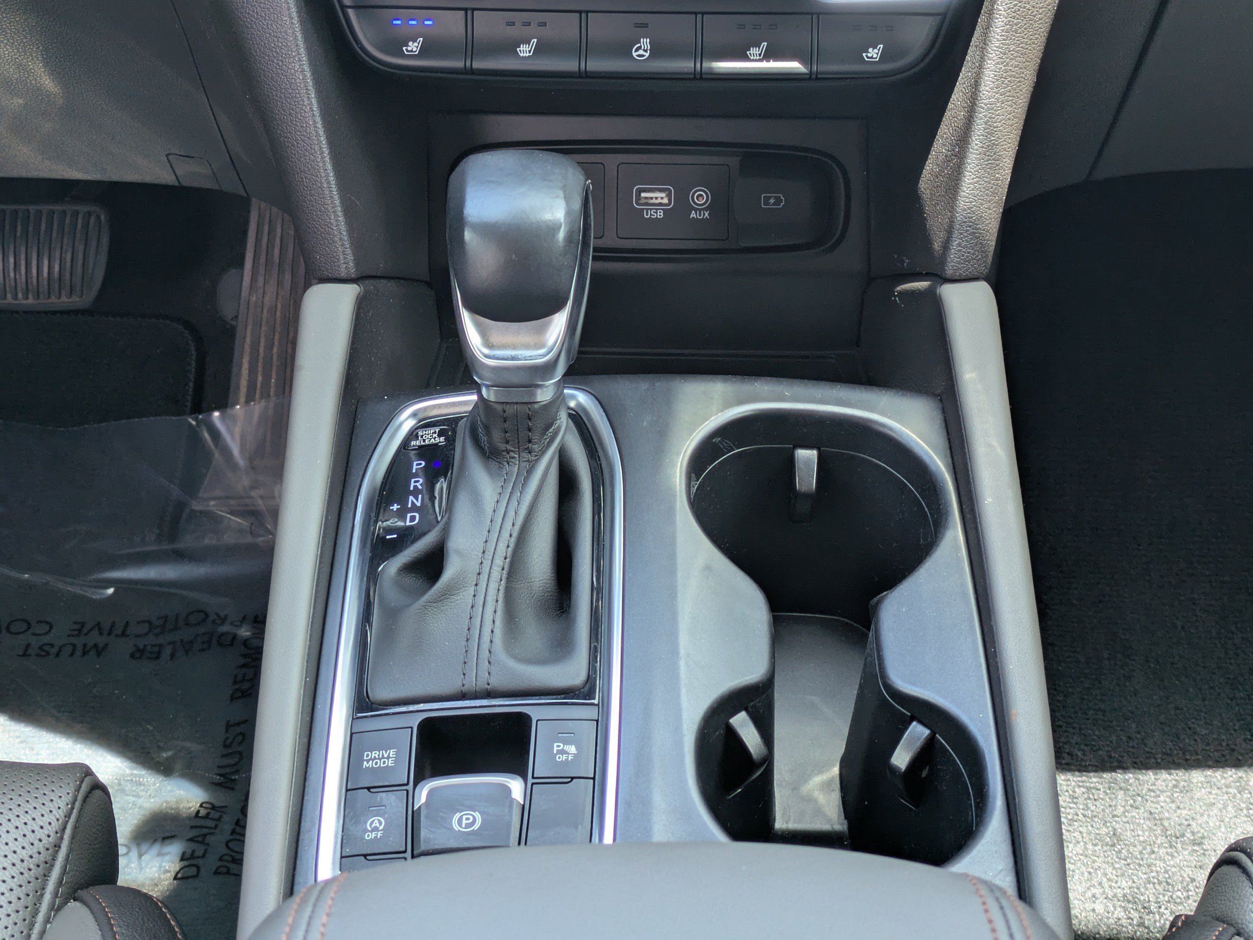 Used 2020 Shimmering Silver Pearl Hyundai LIMITED image 18