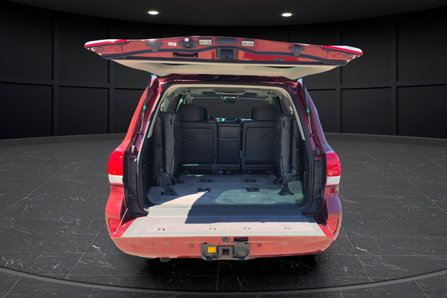 Used 2008 Red Toyota Base image 28