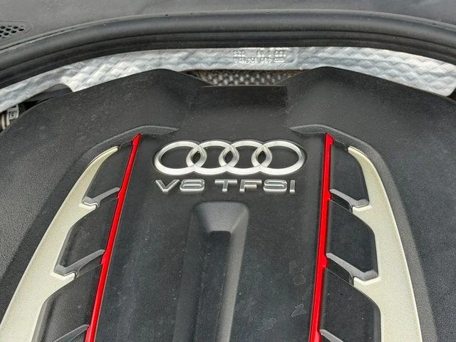 Used 2017  Audi 4.0T Prestige image 33