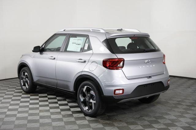 New 2026 Silver Hyundai SEL image 58