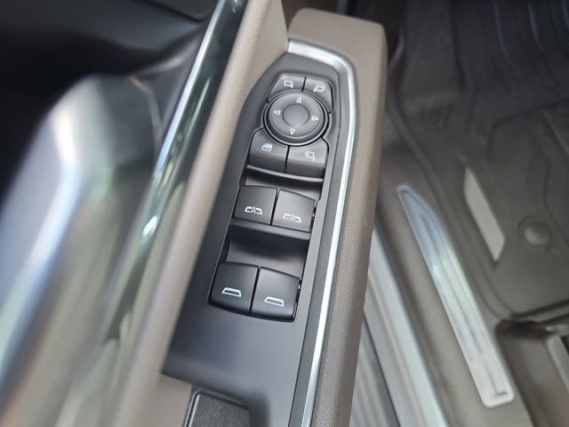 2026 GMC Sierra 1500 SLT - Photo 16