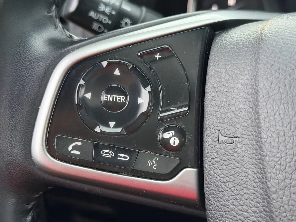 Used 2020 Black Honda EX-L image 30