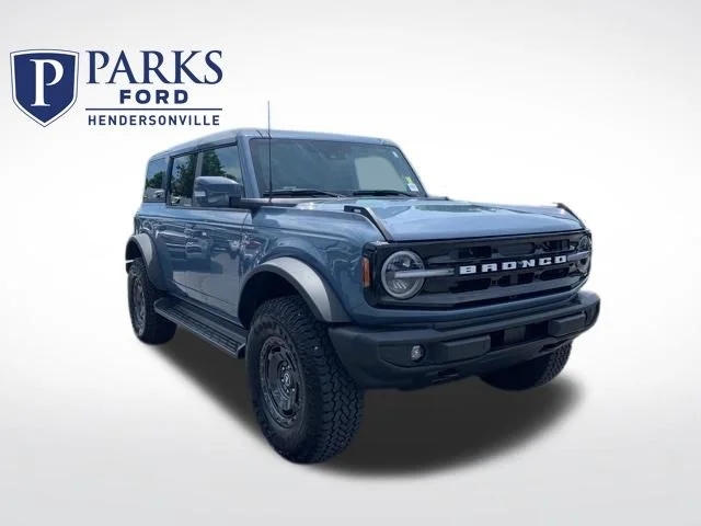 2025 Ford Bronco Outer Banks 4x4's photo