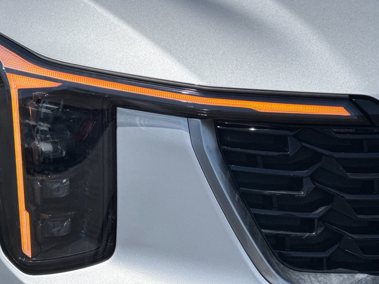 2025 Kia Sorento EX Hybrid - Photo 32