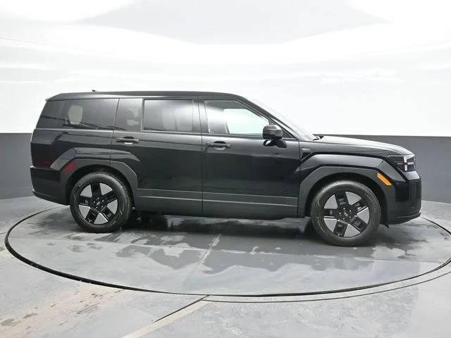 New 2026 Black Hyundai SE image 8