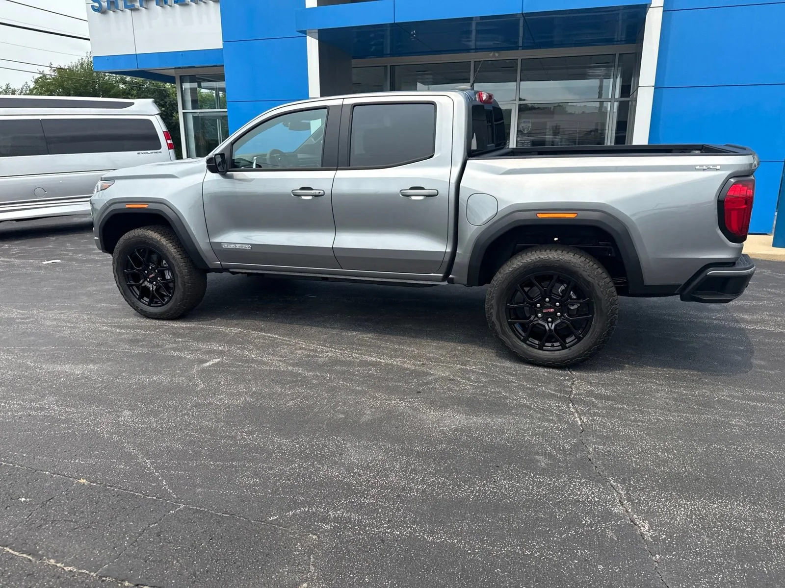2026 GMC Canyon Elevation - Photo 4