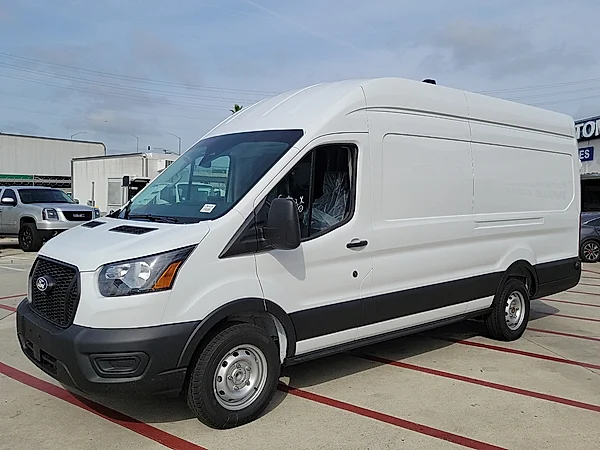 New 2026 OXFORD WHITE Ford  image 7